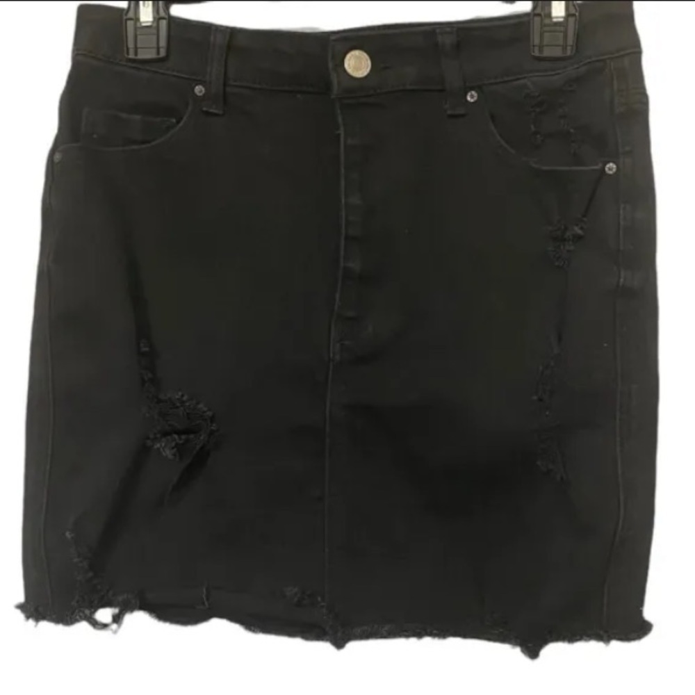 WAX JEAN Women's Size Medium Black Denim Distressed Jean Mini Skirt